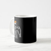 67 Meme Trendy Skeleton Halloween Funny Six Seven  コーヒーマグカップ (正面左)