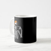 67 Meme Trendy Skeleton Halloween Funny Six Seven  コーヒーマグカップ (正面左)