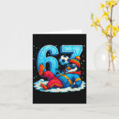 67 Penguin Soccer Funny Winter Meme Gift  カード (黄色い花)