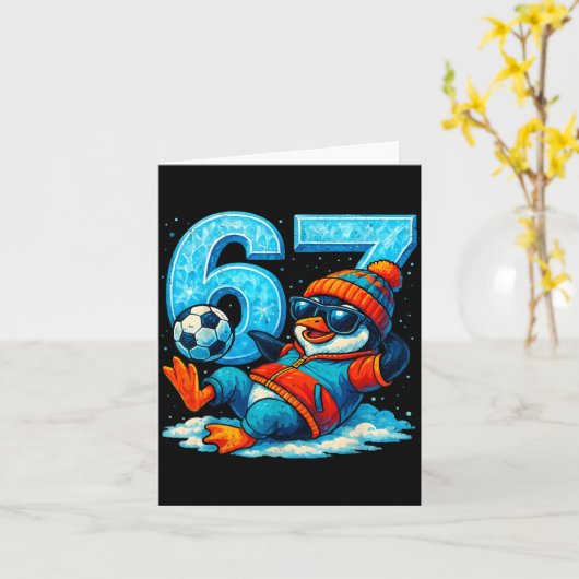 67 Penguin Soccer Funny Winter Meme Gift  カード (黄色い花)