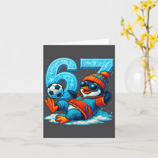 67 Penguin Soccer Funny Winter Meme Gift  カード (黄色い花)