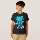 67 Six Seven 6-7 イタリア人おもしろい 脳がおかしい ミーム 子供用 Tシャツ (正面フル)