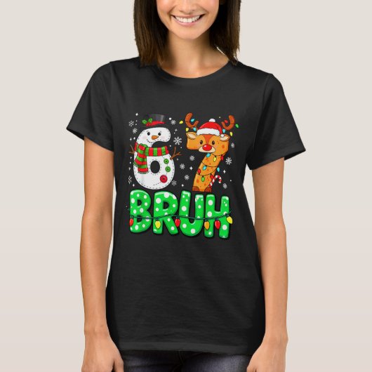 67 Six Seven Funny Snowman Reindeer Bruh 6 7 Meme Tシャツ (正面)