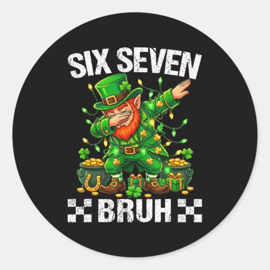 67 St Patricks Funny Six Seven Meme Leprechaun Boy ラウンドシール (正面)