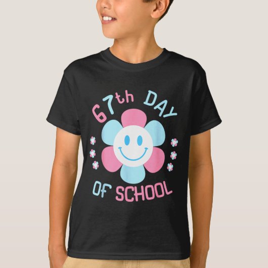 67th Day Of School Funny 100th Of School Students Tシャツ (正面)