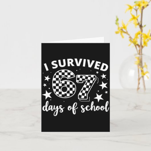 67th Day Of School Teacher Students Kids 6 7 Meme カード (黄色い花)