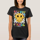 67th Day Of School Vibes 67 Days Smarter Teacher B Tシャツ (正面)