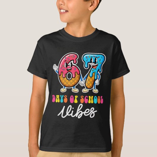 67th Day Of School Vibes Funny Six Seven 67 Meme S Tシャツ (正面)