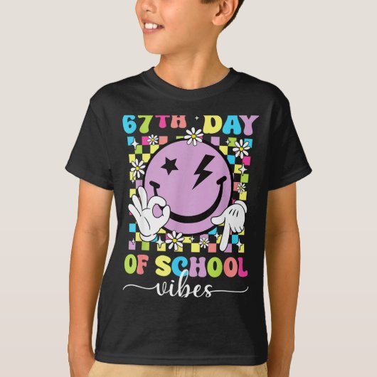 67th Day Of School Vibes Funny Six Seven 67 Meme S Tシャツ (正面)