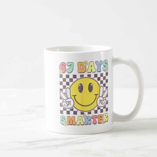 67th Days Smarter Smile Face 67 Days School Teache コーヒーマグカップ (右)