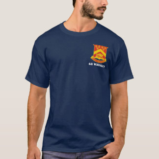 68のウィスキーの戦闘の医者103rd FAのティー Tシャツ
