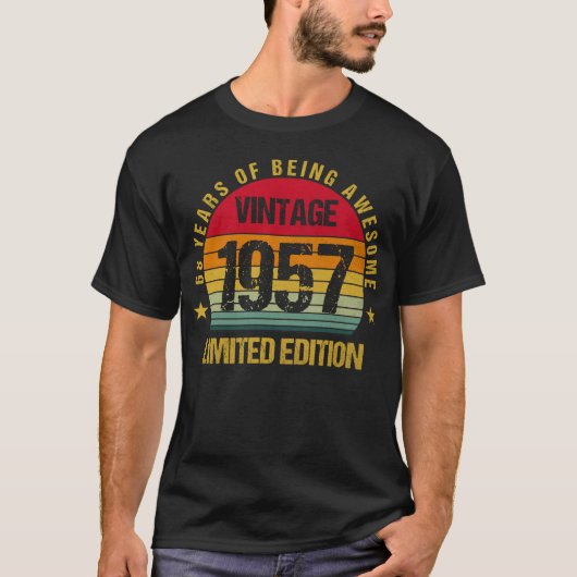 68歳1957年68誕生日かわいい Tシャツ (正面)