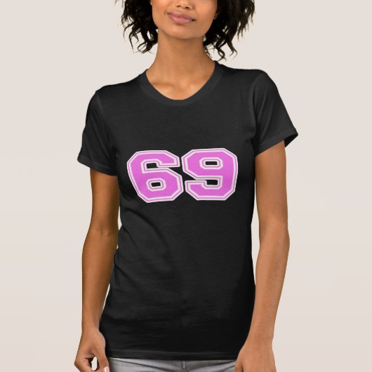 69小柄いピンク Tシャツ (正面)