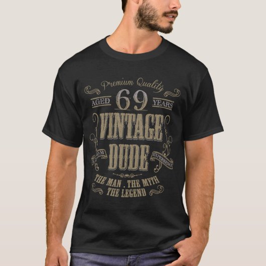 69歳のヴィンテージのための69歳の誕生日アイディア Tシャツ (正面)