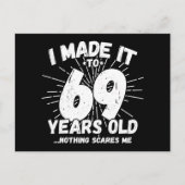 69歳の皮肉なミーム 面白い69歳の誕生日 ポストカード (正面)