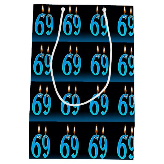 69歳の誕生日と目の玉ろうそく ミディアムペーパーバッグ (裏面)