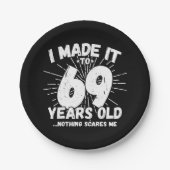 69歳皮肉ミームおもしろい69誕生日 ペーパープレート (正面)