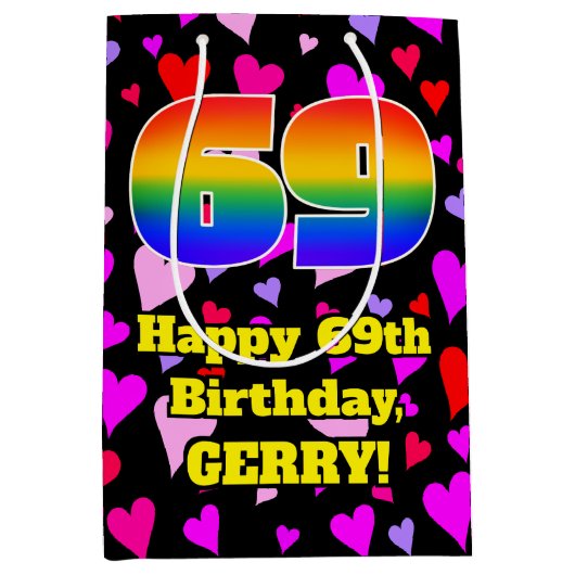 69誕生日:愛するハートパターン、虹# 69 ミディアムペーパーバッグ (正面)