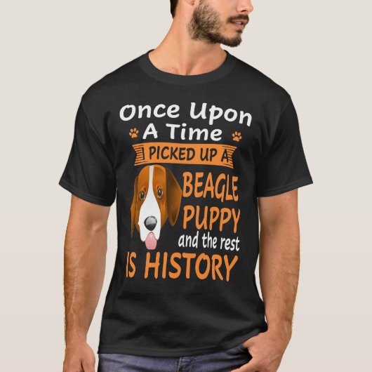 69 ワン・アポン・ア・タイム - ビーグル子犬 Tシャツ (正面)