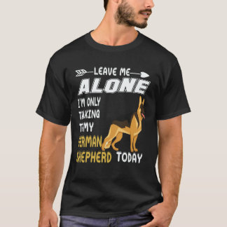 6 人のドイツ牧羊犬とだけ話してるからほっといて Tシャツ