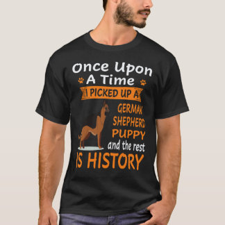 6 私は昔ジャーマンシェパードを拾いました P Tシャツ