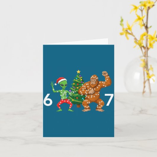 6 7 Meme Christmas Alien Sasquatch Six Seven Fun  カード (黄色い花)