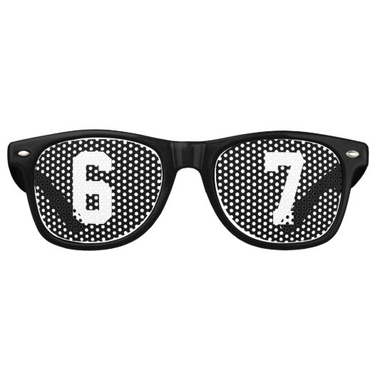 6-7 Meme Funny Black レトロサングラス (正面)