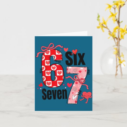 6 7 Valentine Six Seven Meme Coquette Bow Hearts カード (黄色い花)