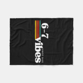 6 7 Vibes 2025 67 Meme Trendy Retro Funny Saying  フリースブランケット (正面(横))