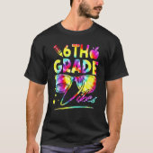 6th Grade Vibes Retro Back To School Rainbow Tie D Tシャツ (正面)