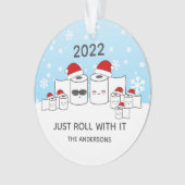 7おもしろいの転がItトイレ紙ファミリー オーナメント (正面)