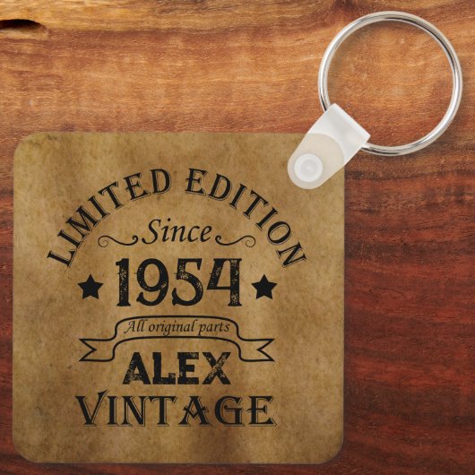 7パーソナライズされたヴィンテージ70歳の誕生日パーティー キーホルダー (裏面)