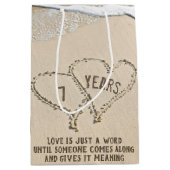 7周年記念ビーチハート中抱き枕 ミディアムペーパーバッグ (正面)