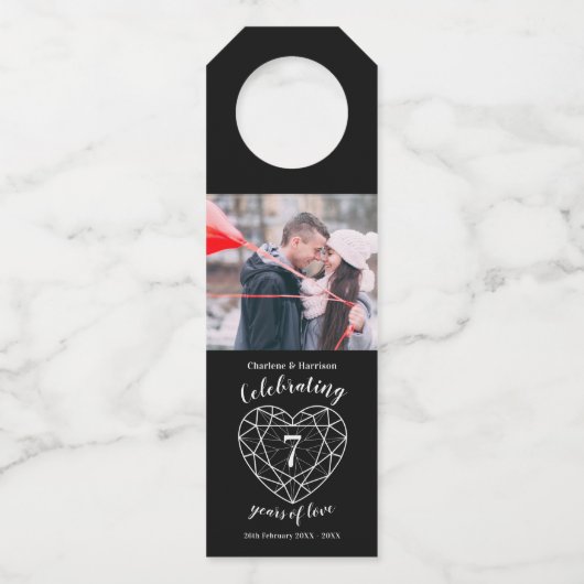 7周年記念写真結婚オニキス宝石ハート ボトルネックタグ (正面)