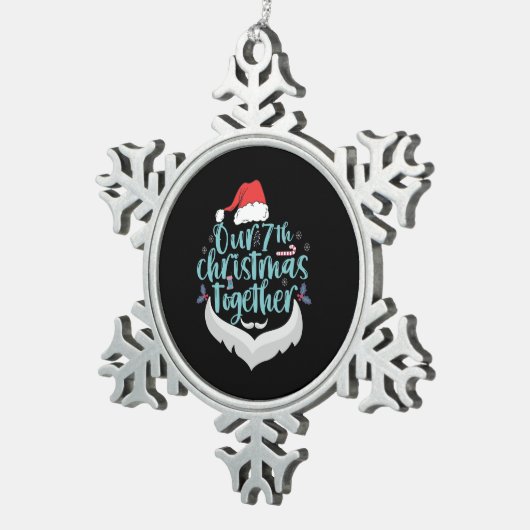 7回目のクリスマスのカップル家族のマッチング スノーフレークピューターオーナメント (右)