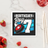 7年オールドホッケーパーティーテーマ第7誕生日少年 スタンダードカクテルナプキン (インサイチュ)