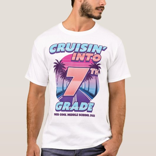 7年生のバックトゥスクールクルーズ (大きいサイズ) Tシャツ (正面)