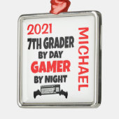 7年生ラブズ遊ビデオゲームカスタム メタルオーナメント (左)