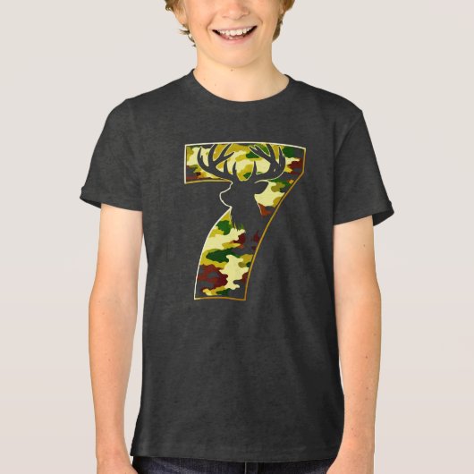 7年間のカモフラージュ鹿狩り トライブレンドＴシャツ (正面)