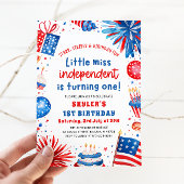 7恋しく思月1日の誕生日のリトル・インディペンデント4日 招待状