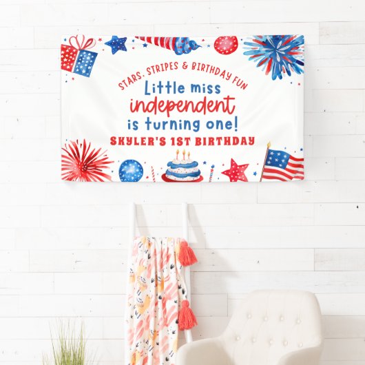 7恋しく思月1日の誕生日のリトル・インディペンデント4日 横断幕 (インサイチュ)