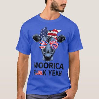 7月おもしろいの愛国的な農家のモーリモーカ牛4 Tシャツ