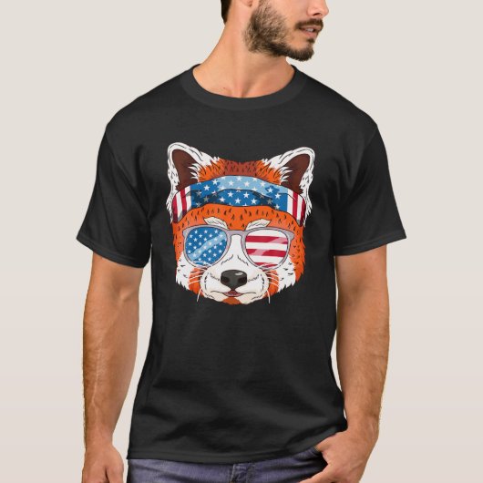 7月おもしろい4日米国国旗USA愛国的なレッサーパンダ Tシャツ (正面)