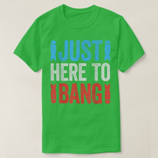 7月おもしろい7月4日4日私は今ここに来ている Tシャツ (デザイン正面)