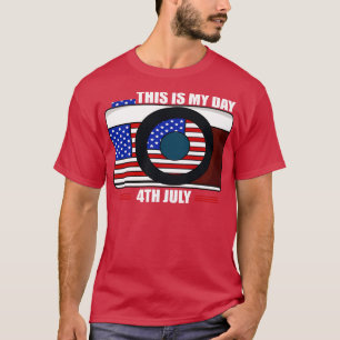 7月のアメリカ4日愛国的な休日(4) Tシャツ