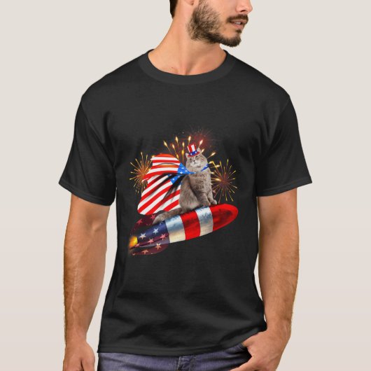 7月のキティ猫4thロケットと花火Usa Pa Tシャツ (正面)
