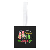 7月のクリスマスビーチビーチサンダルサングラスサン キューブオーナメント (正面)