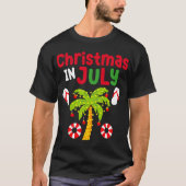 7月のクリスマスフリップフロップ夏おもしろいのクリスマスメンズ Tシャツ (正面)