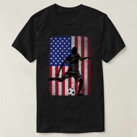 7月のサッカー愛国米国アメリカ国旗4日 Tシャツ (デザイン正面)