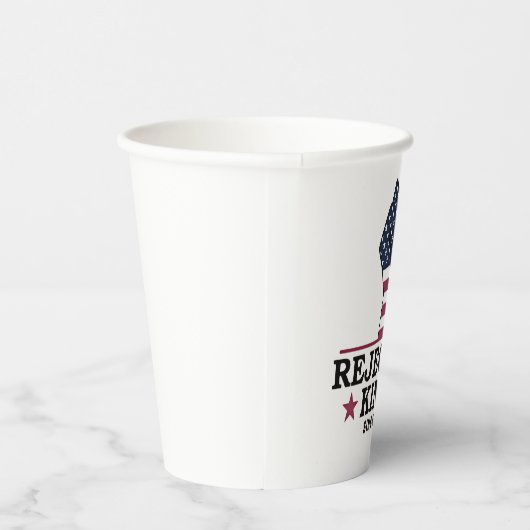 7月のトランプの1776第4以来の王を拒否アンチ 紙コップ (右)